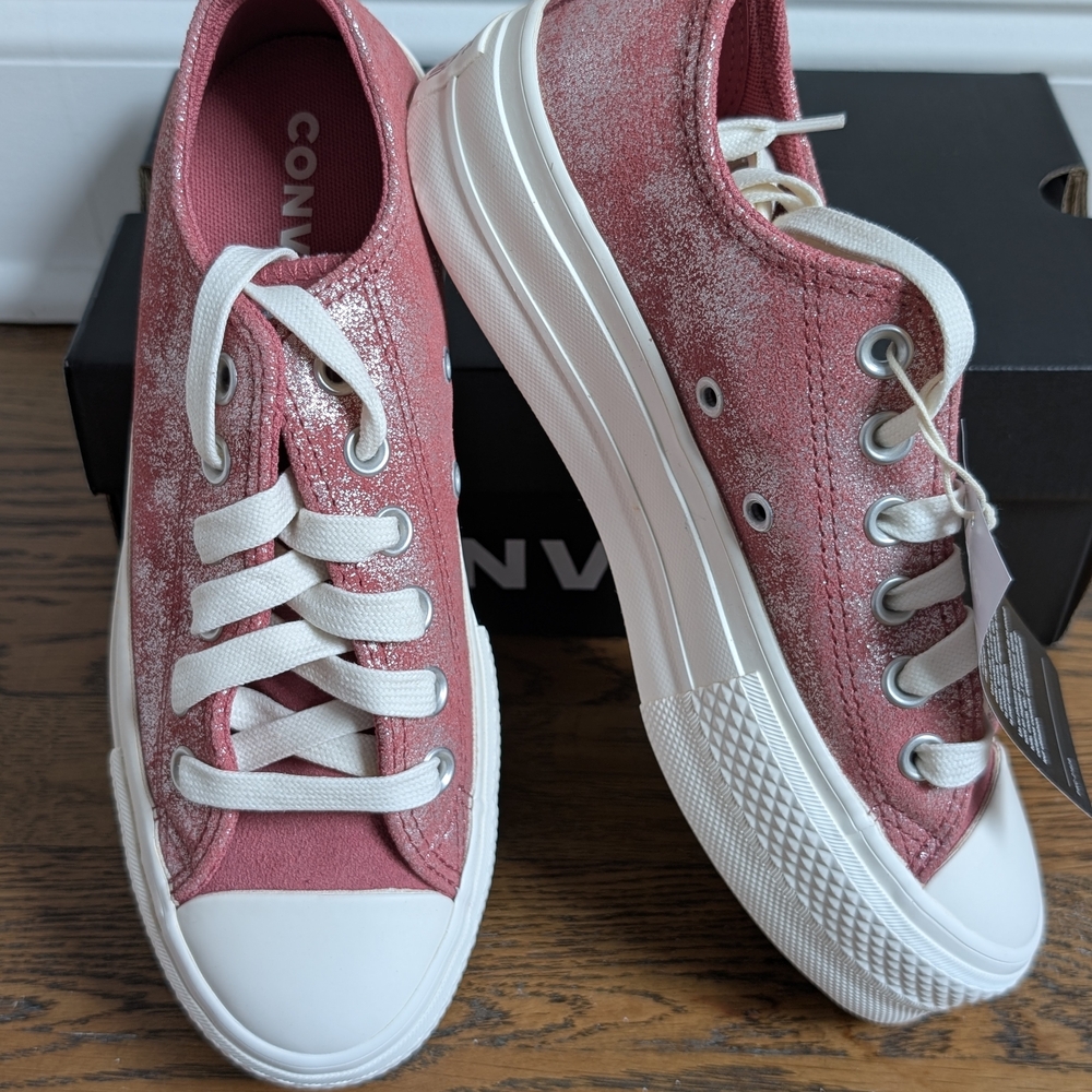 NWT Converse Chuck Taylor All Star Lift Ox Platform Rose Gold Metallic 6.5W